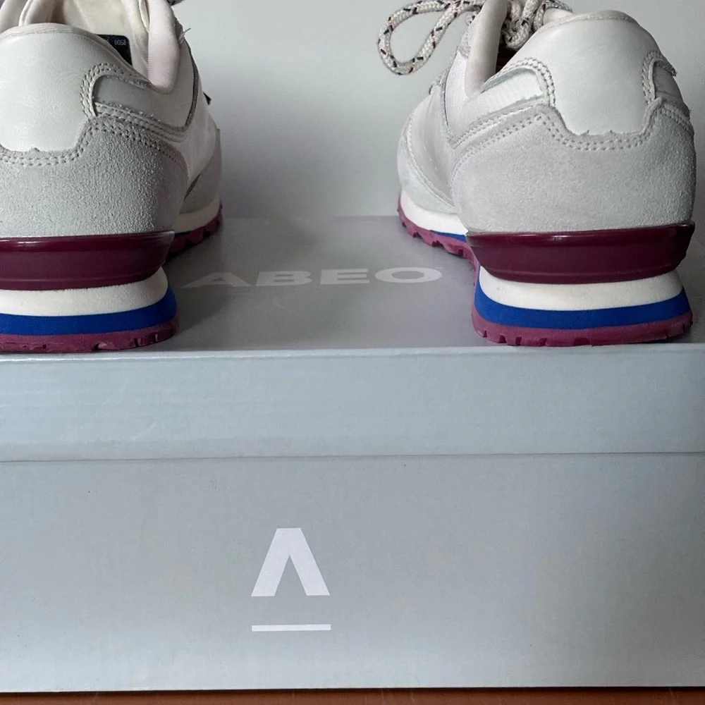 Abeo women’s leather jogger sneaker - Picture 5 of 8